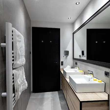 Moderne Mit Einer Wunderschoenen Aussicht In Der Residenz Silvretta * See