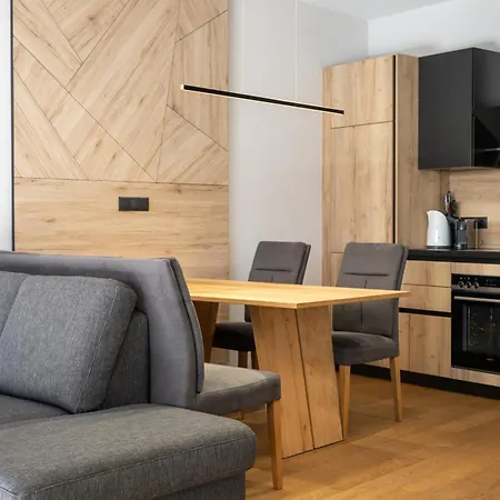 Moderne Mit Einer Wunderschoenen Aussicht In Der Residenz Silvretta, Inkl Silvretta Card Premium Apartamento See