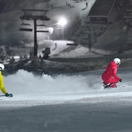 Moderne Mit Einer Wunderschoenen Aussicht In Der Residenz Silvretta Daire